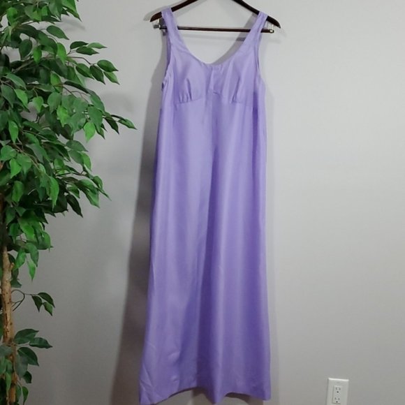 Vintage Dresses & Skirts - Vintage Woman's Slip Dress Lavender